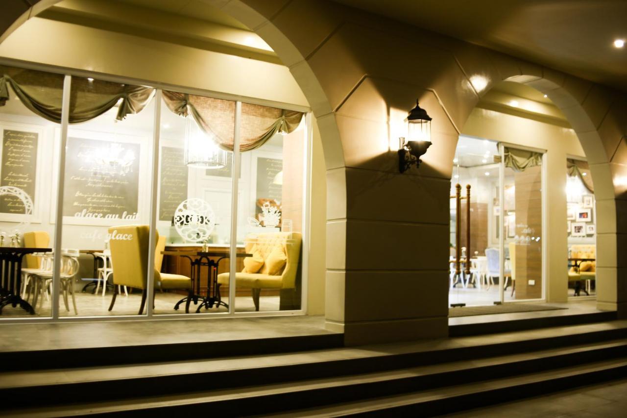 Hotel Carlito Tagaytay Tagaytay City Ngoại thất bức ảnh