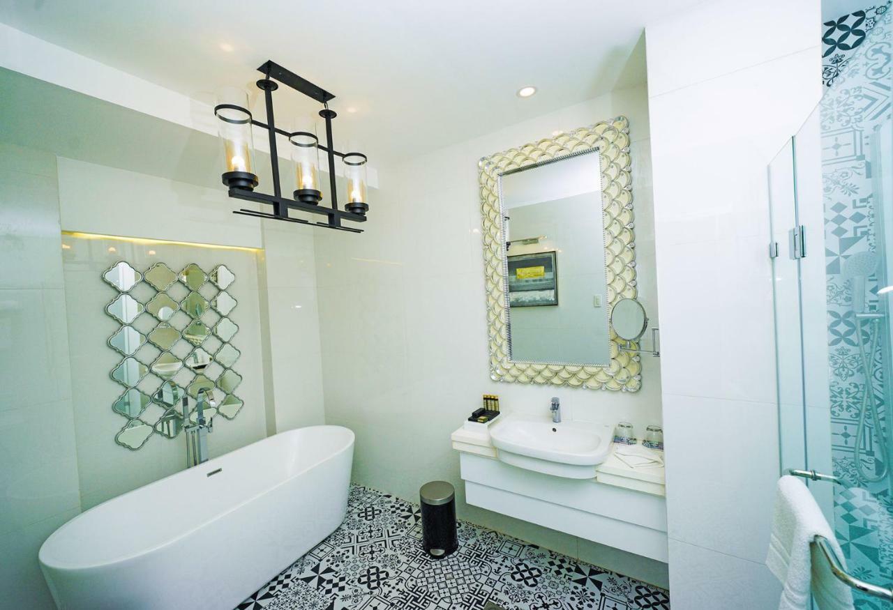 Hotel Carlito Tagaytay Tagaytay City Ngoại thất bức ảnh